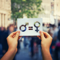男女平等ランキングはなぜ低い？日本のジェンダーギャップ解消に求められる家族観・政策の視点