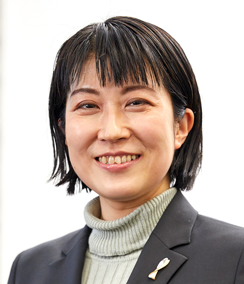 上田 真由子